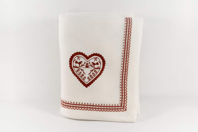 trina ricamo cuore (2)